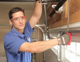 Garage Door Repair Services Hackensack logo